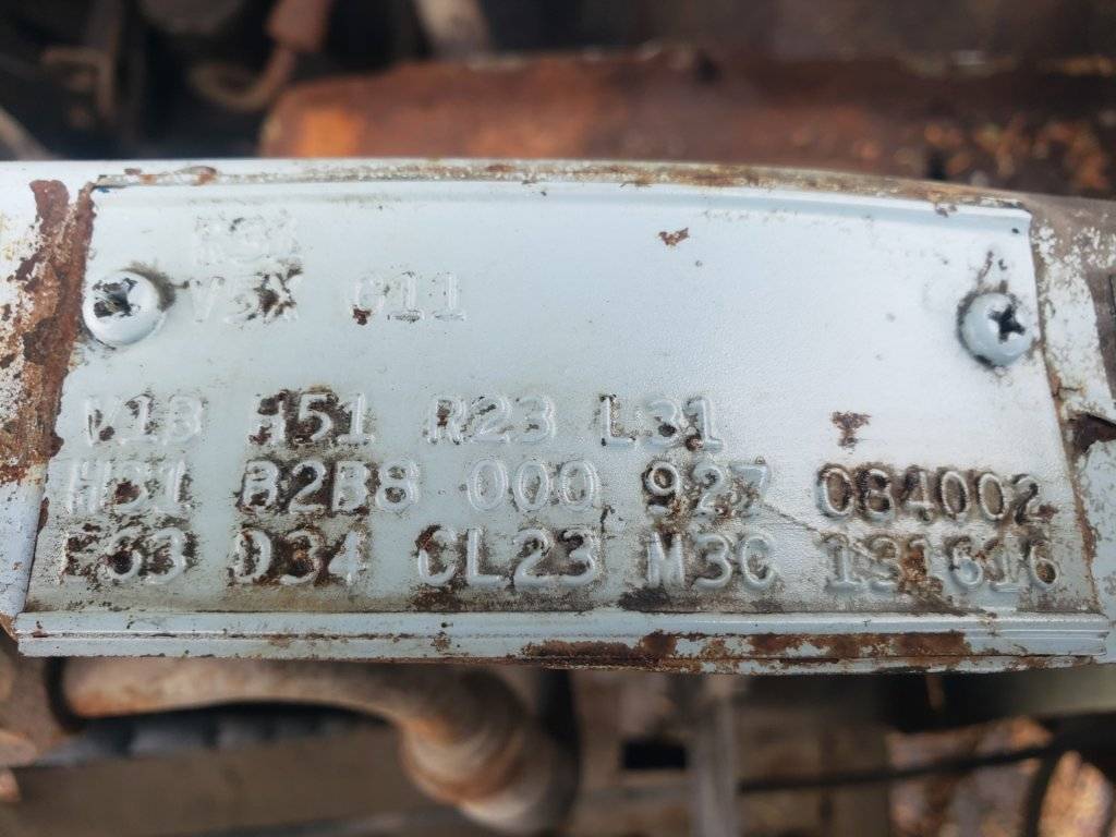 CL23M3C131616 a .jpg