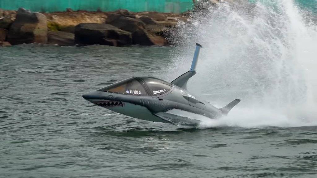 CRIMINAL ACTIVITY AT HAULOVER INLET POLICE CONFISCATE BOAT BOAT ZONE.002.jpg