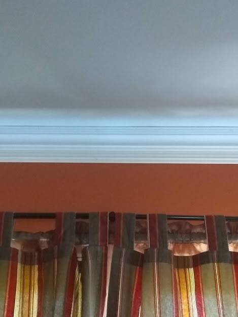 crown molding.jpg