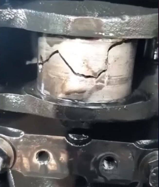 Customer States Can You Check The Fluids On My Truck.Cracked.Crank.jpg