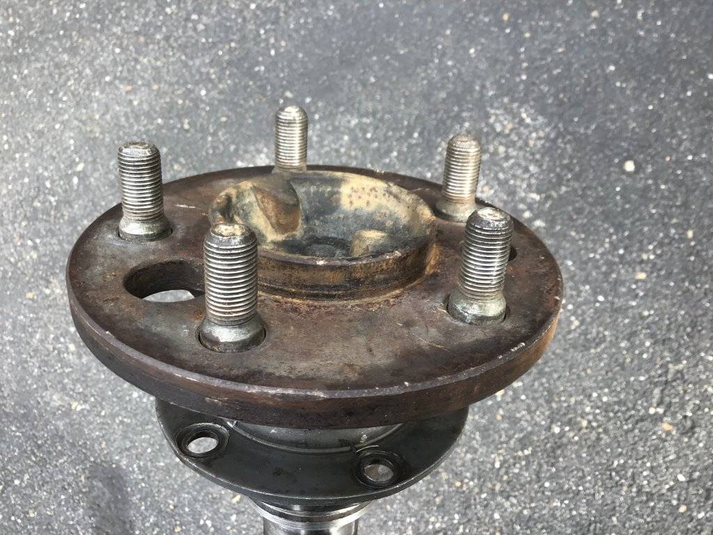 Brake drum puller tool 66 newport For C Bodies Only