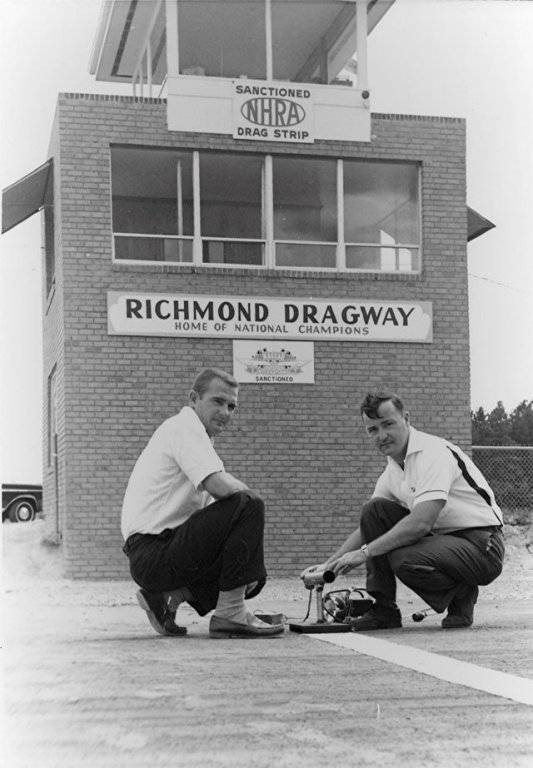 Dan Weis and Walt Mentzer - Richmond Dragway.jpg