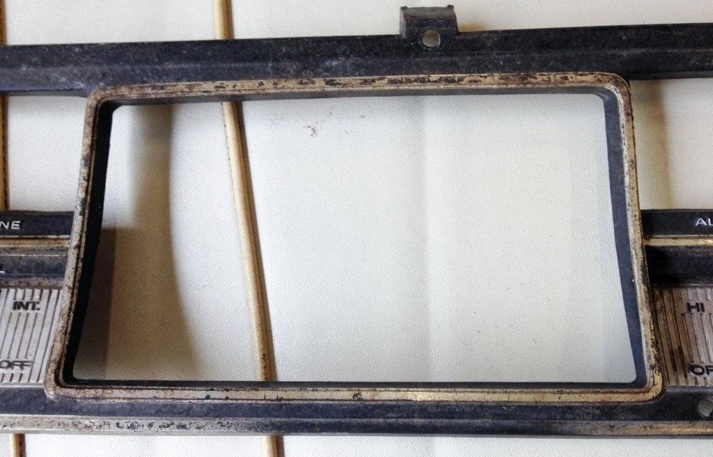 Dash Bezel Speedo Area.jpg