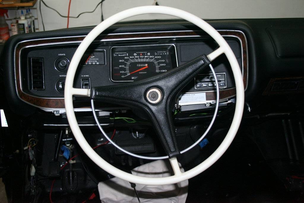 dash installed 098.JPG