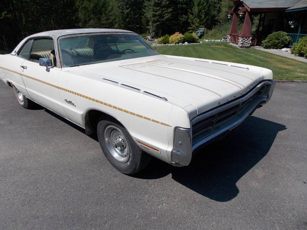 DERRICKS 1971 SPORT FURY GT 002.jpg