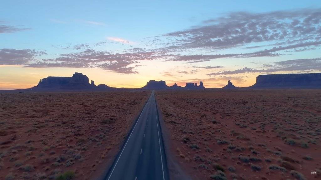 Desert.Highway.Scenery.At.Dusk.jpg