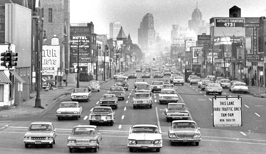 Detroit-Traffic-Circa-1965-1080x627.jpg