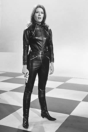 THE DEFINITIVE AVENGERS DIANA RIGG EMMA PEEL TV 10 card preview set A promo PINK 