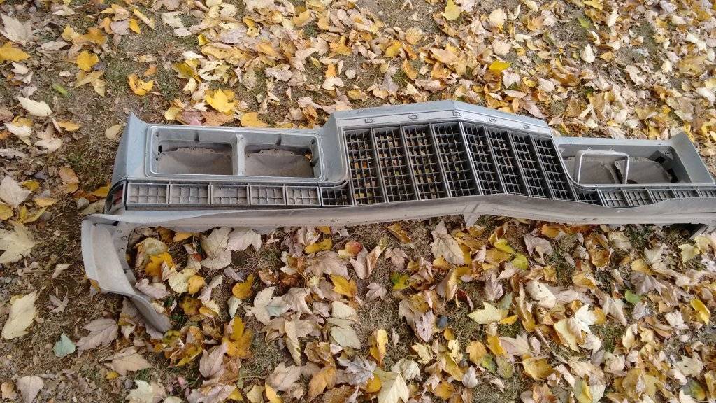 Diplomat parts (2).jpg