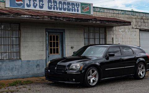 Dodge-Magnum-discontinued.jpg