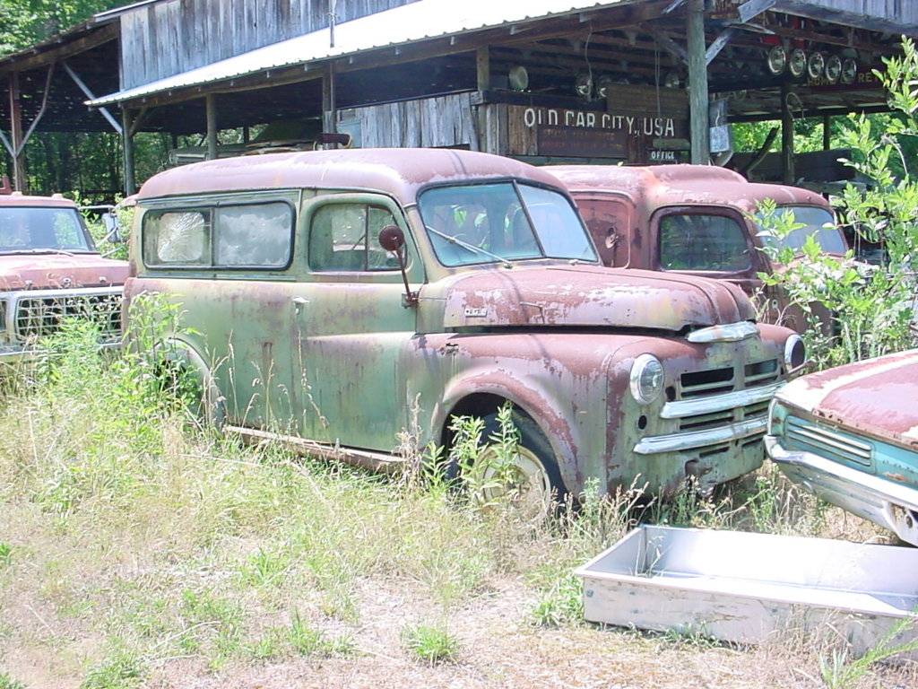 dodge panel-window truck.jpg