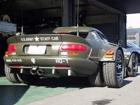 dodge-viper-dually-is-a-us-army-truck-in-japan-looks-like-a-miata-build-151549_1.jpg