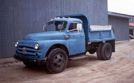 dodge1951dumptruck.jpg