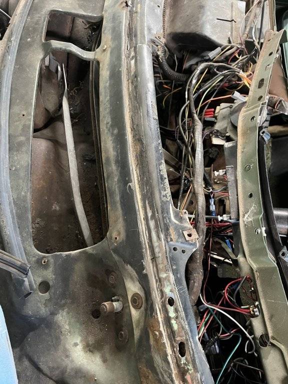 drive lower wind patch.jpeg