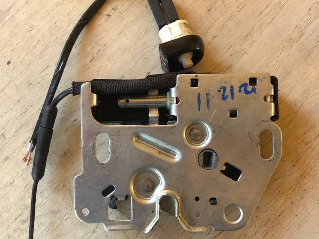 electric trunk release 4 sale4.jpeg