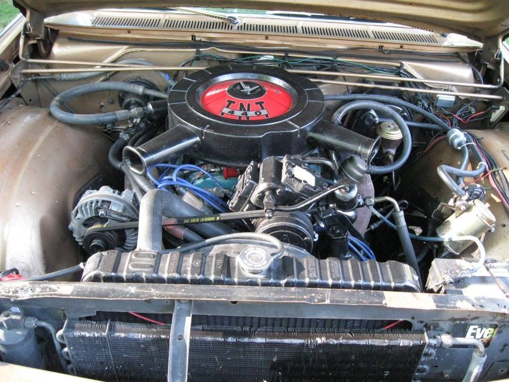 engine bay.JPG