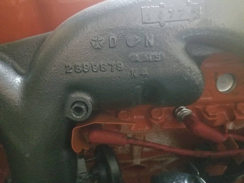 Exhaust manifold 440 HP Right side.jpg