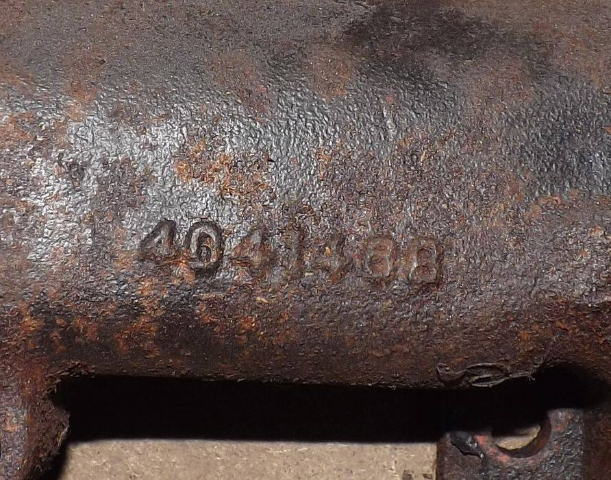 exhaust manifold1.jpg