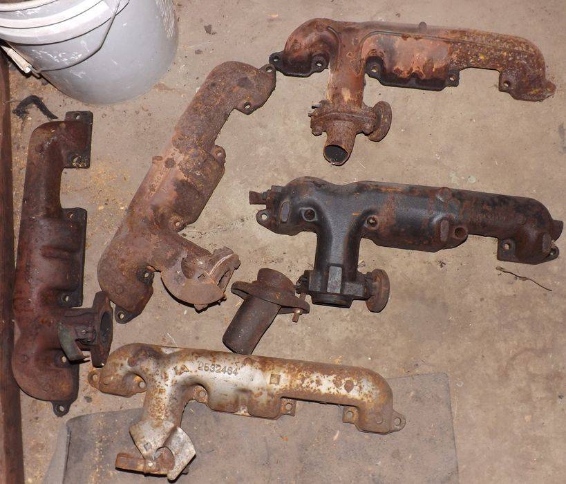 exhaust manifold2.jpg