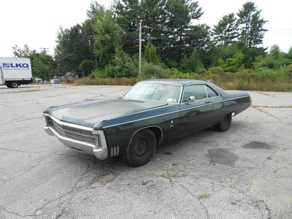 F9 - Dark Emerald Crown 2-door - 008.jpg