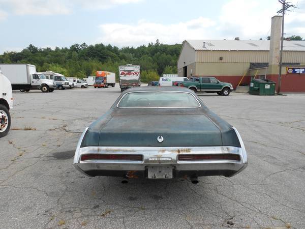 F9 - Dark Emerald Crown 2-door - 010.jpg