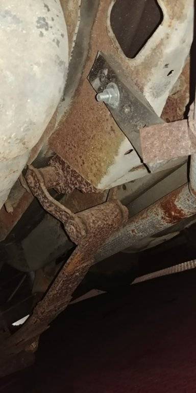 FB.1973 Plymouth Suburban.Hindman.006.jpg