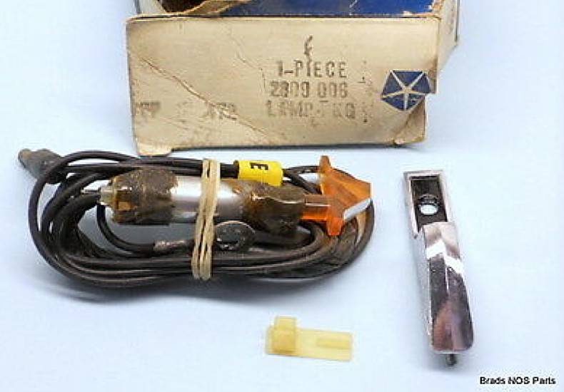 fender turn indicator.JPG