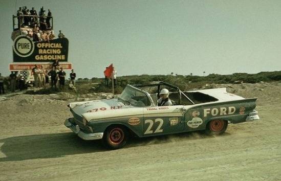 Fireball Roberts ~ Daytona Beach ~ 1957.jpg