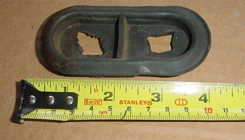 firewall grommett (Medium).JPG