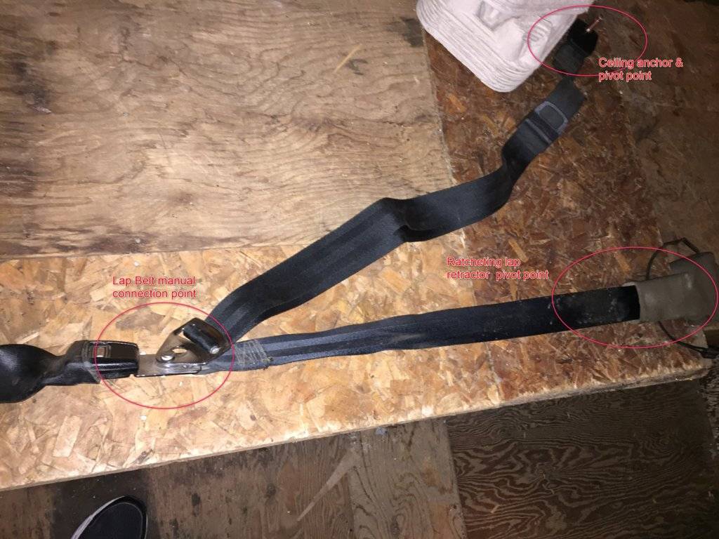 front seatbelt.JPG