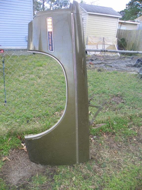 Fury & Cuda parts 1-19-19 015.JPG