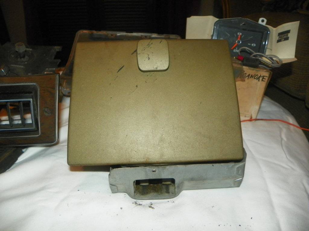 Fury parts 1-23-19, interior, mirrors, tail lights 007.JPG