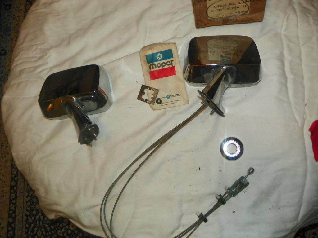 Fury parts 1-23-19, interior, mirrors, tail lights 011.JPG