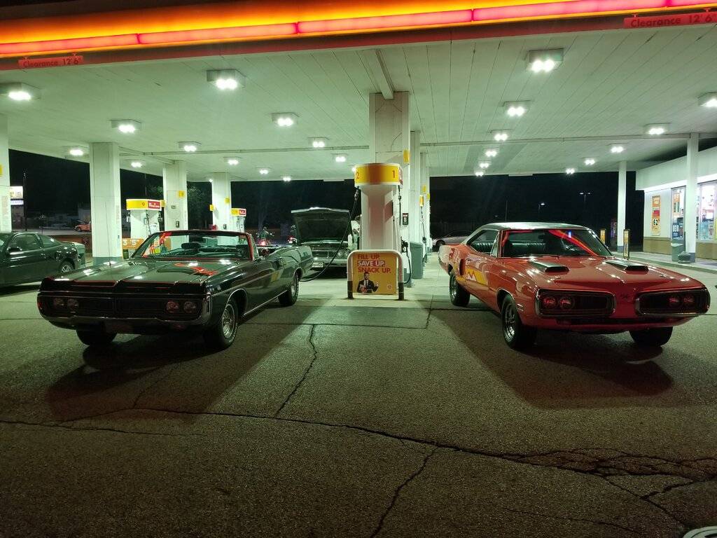 Gas Station.jpg