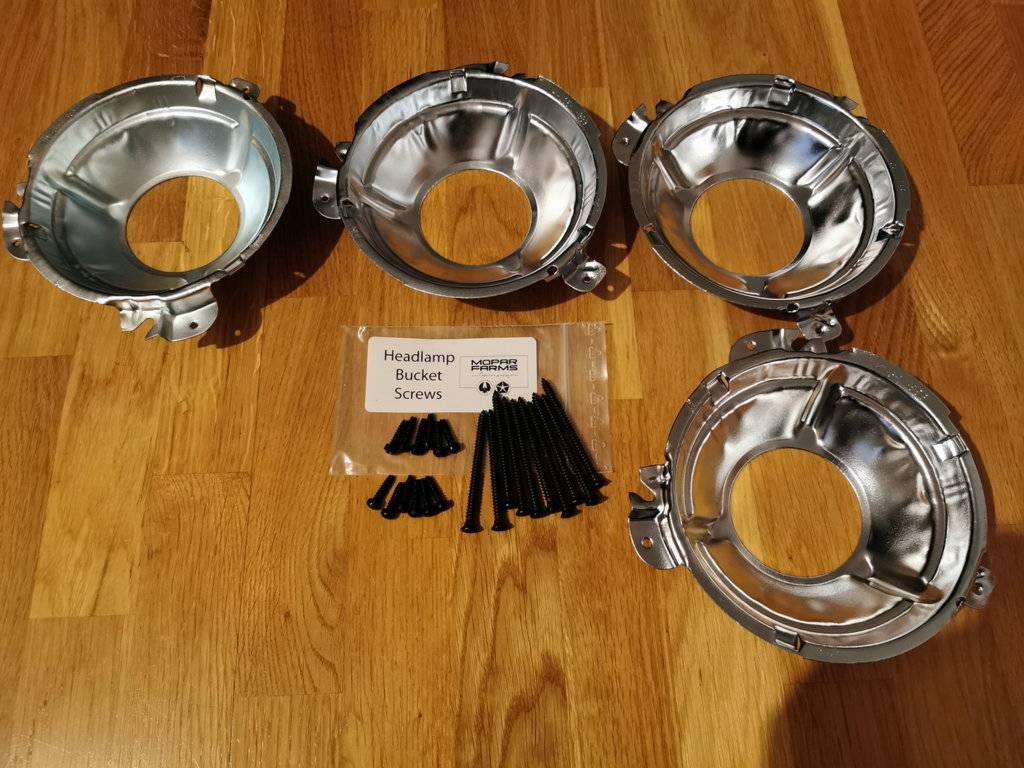 Headlamp Buckets.jpg