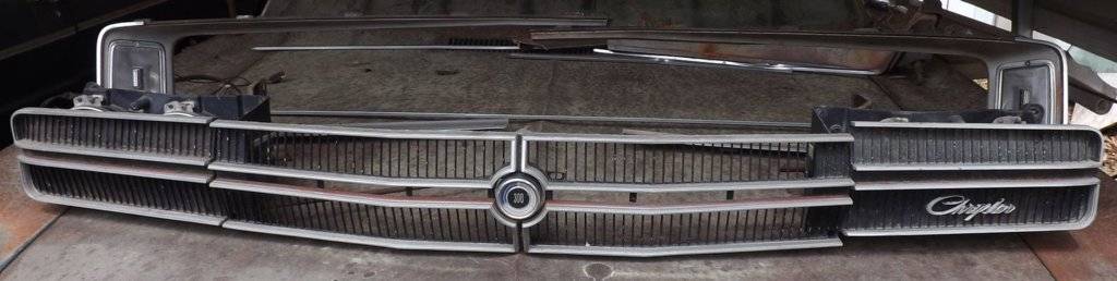 headlight surround grille.jpg