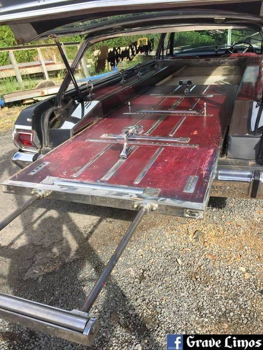 hearse2.jpg