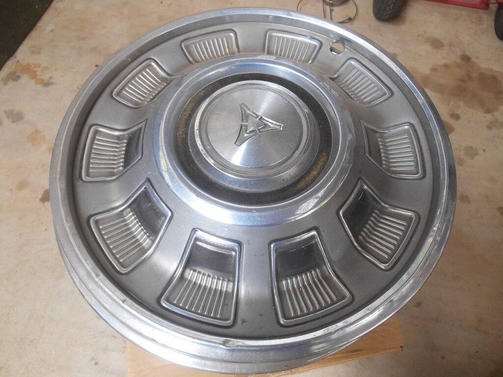 Hubcaps 2020 009.jpg