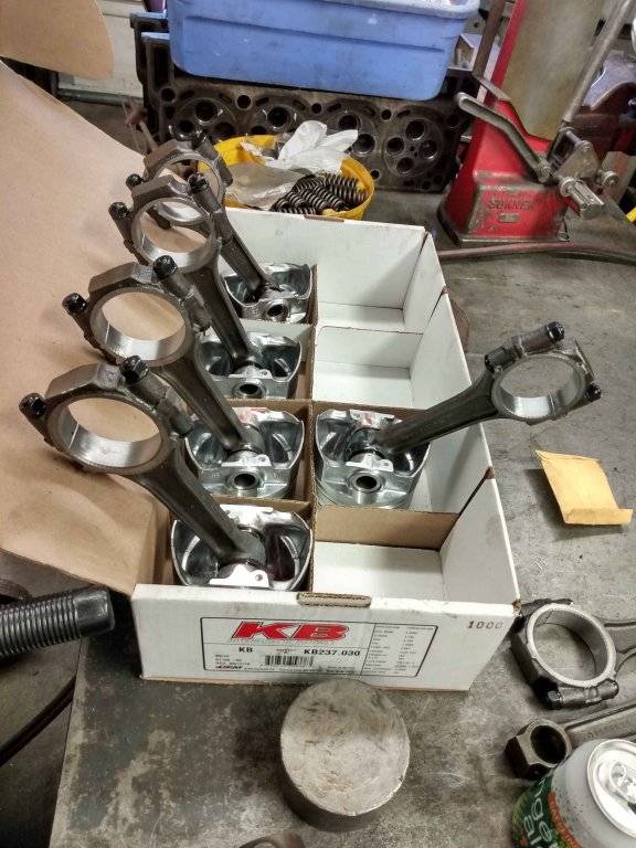 IMG_20200222_144727529_pistons install.jpg