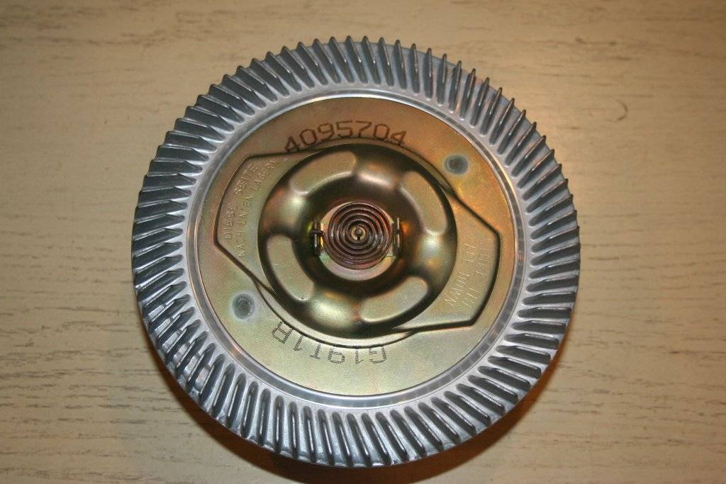 SOLD NOS THERMOSTATIC FAN CLUTCH For C Bodies Only Classic Mopar Forum