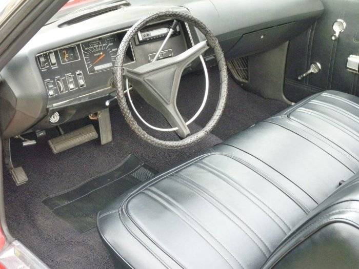 inside.plymouth-cuda-petrol-coupe.jpg