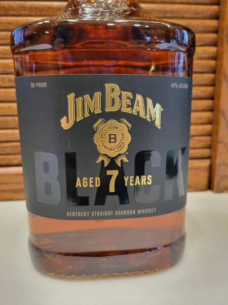 Jim BEam Black 7 year.jpg
