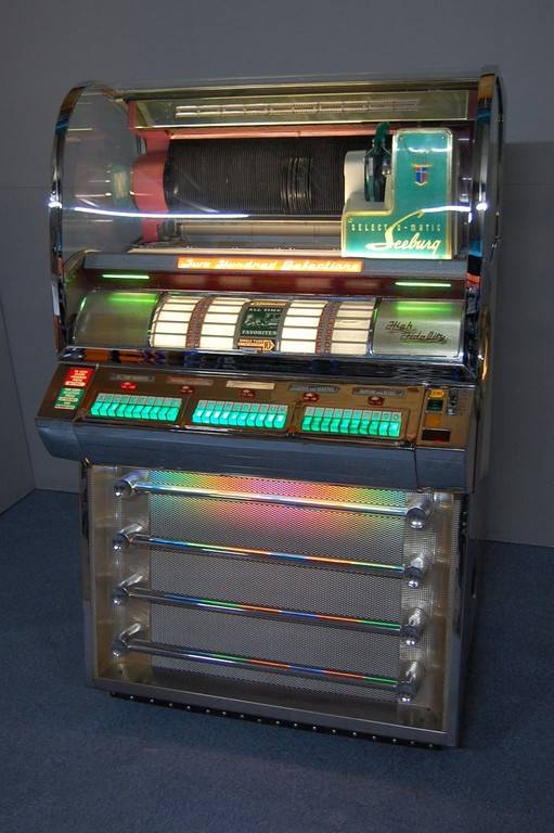 jukebox-seeburg-modell-v200-vj065-6c9.jpg