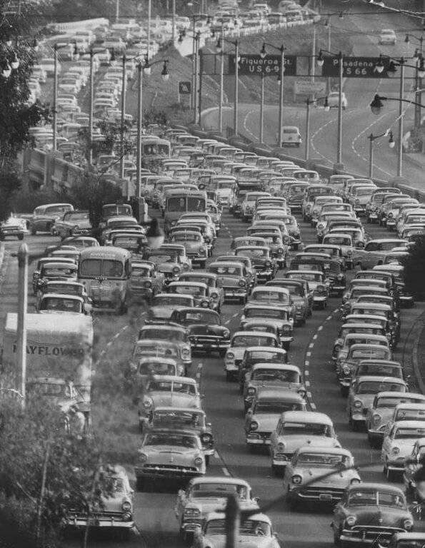 LA traffic about 1958.jpg