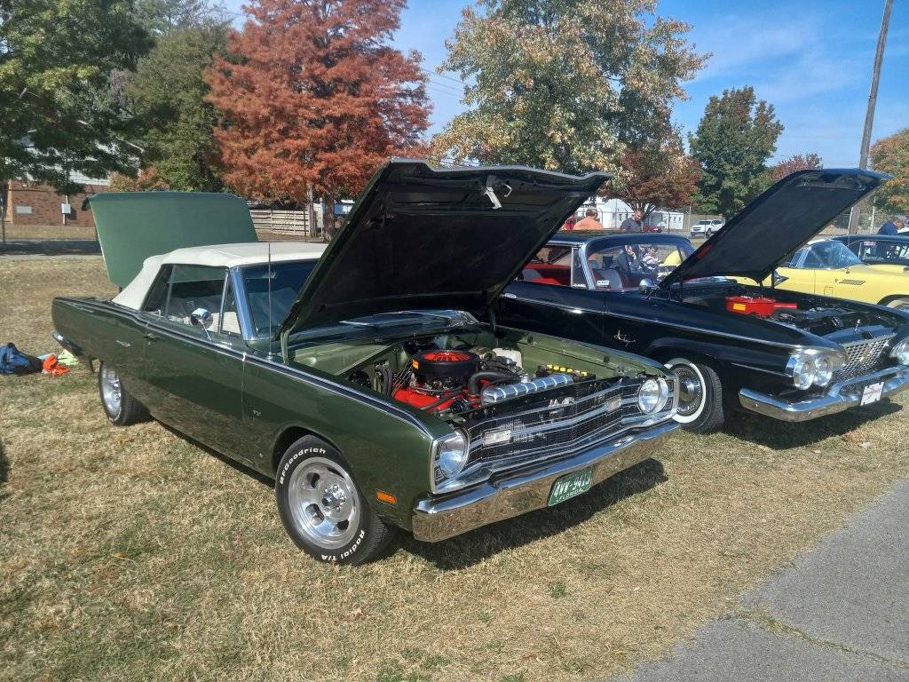 Lawerenceburg car show 5.jpeg