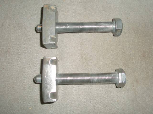 LCA Bolts C Body 003 (Small).JPG