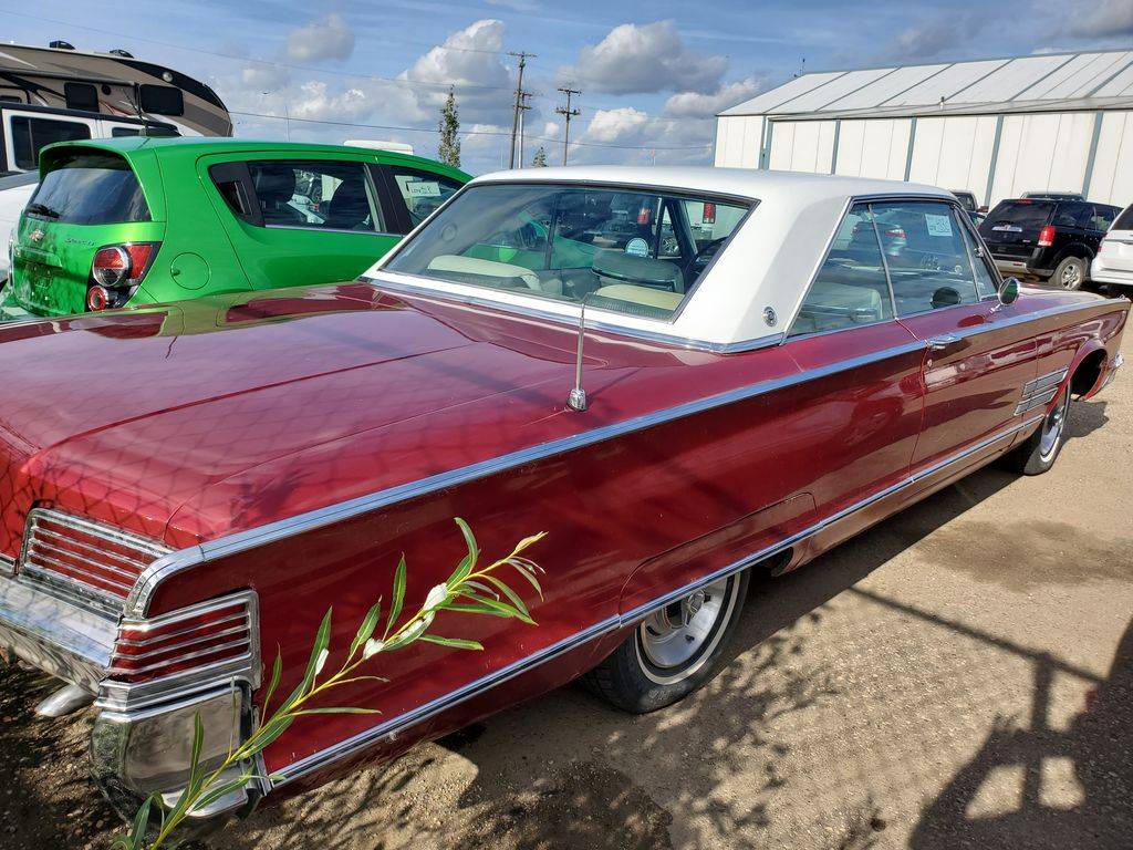 lot-483c-1966-chrysler-300-red-gary-hanna-auctions-ltd-2.jpg