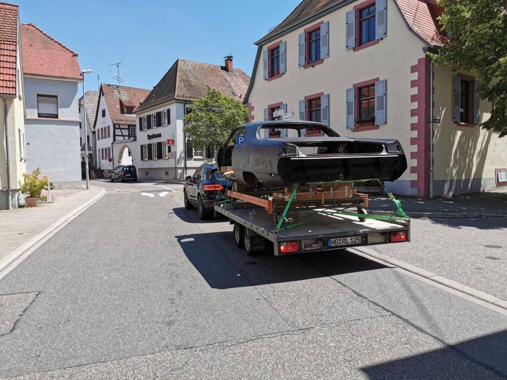 M9 Deep Plum 1969 Imperial 2dr Hardtop  - 324.jpg