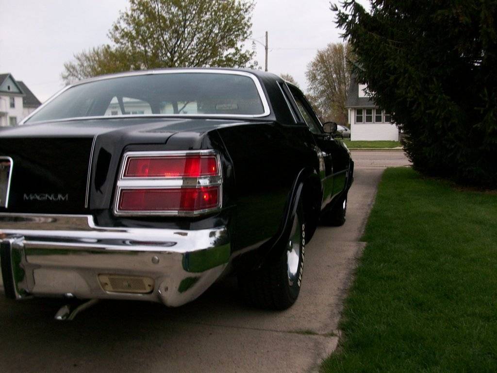 magnum drivers rear.jpg