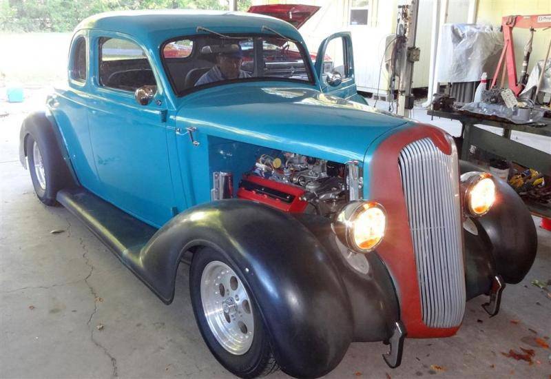 marvins 36 dodge front (Large).jpg